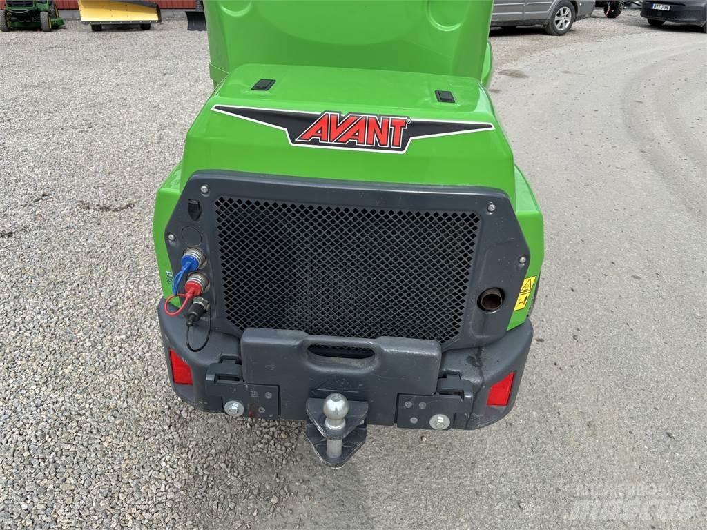 Avant 650 Minicargadoras