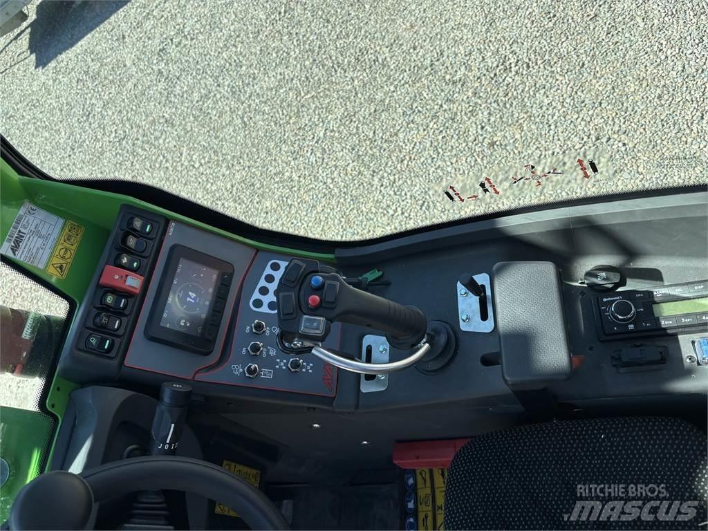 Avant 650 Minicargadoras
