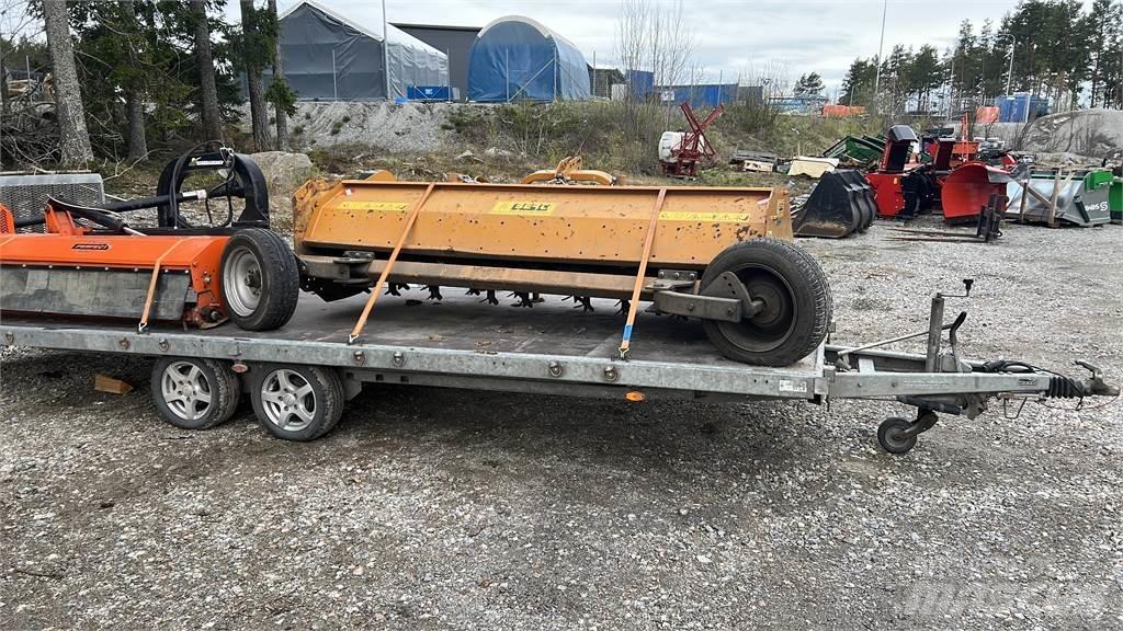 Berti TSB 285 Segadoras y cortadoras de hojas para pastos