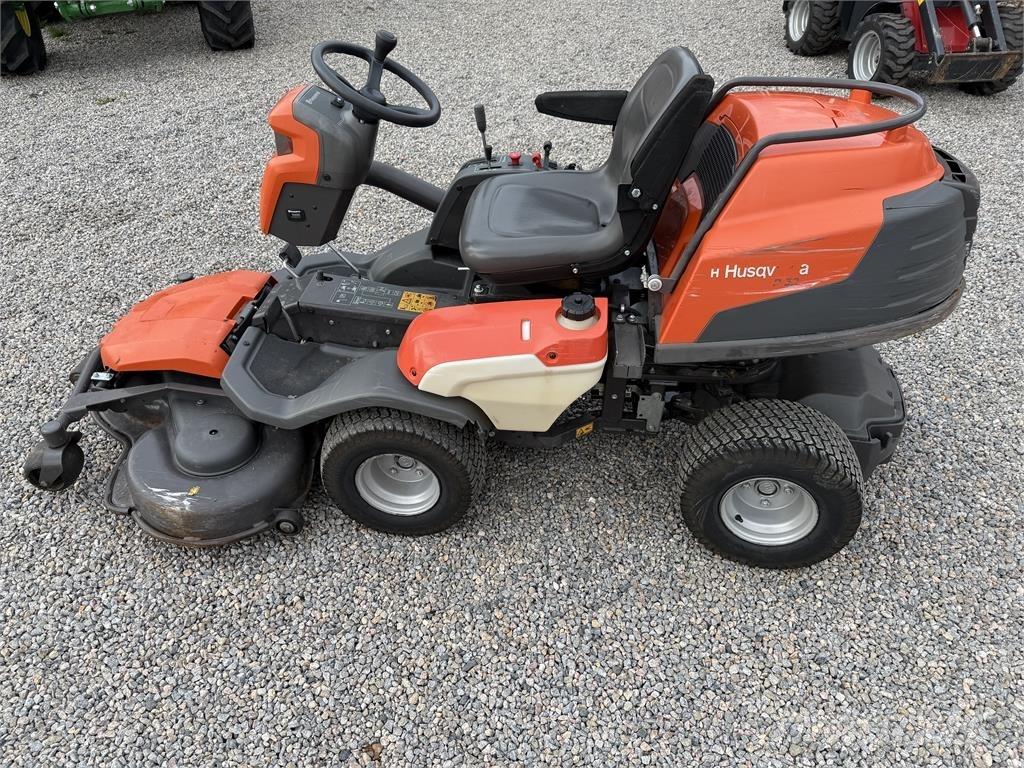 Husqvarna P524 Tractores corta-césped