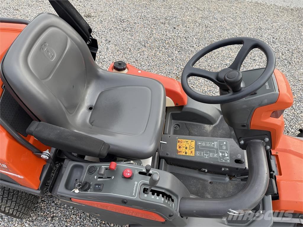 Husqvarna P524 Tractores corta-césped