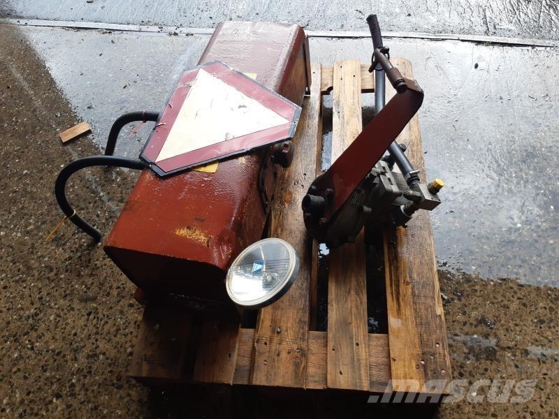  HYDRUALMOTOR PTO Otros equipos para ganadería