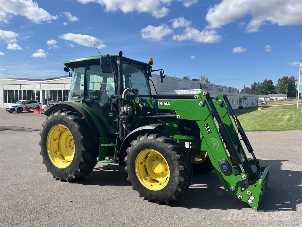 John Deere 5620 Tractores