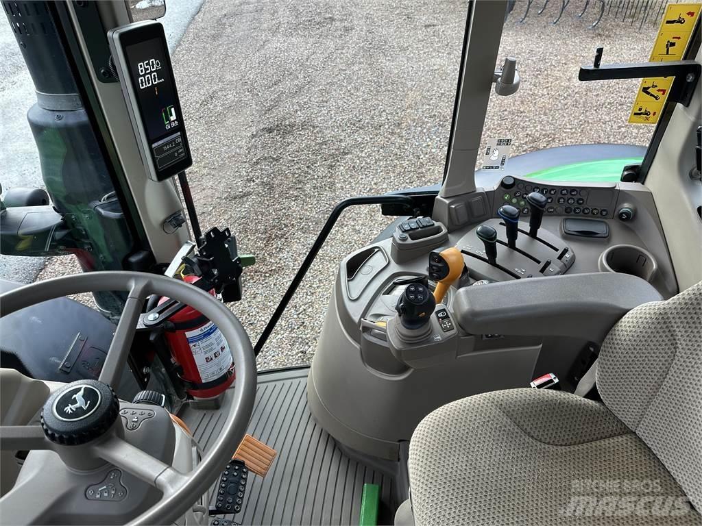 John Deere 6120M Tractores