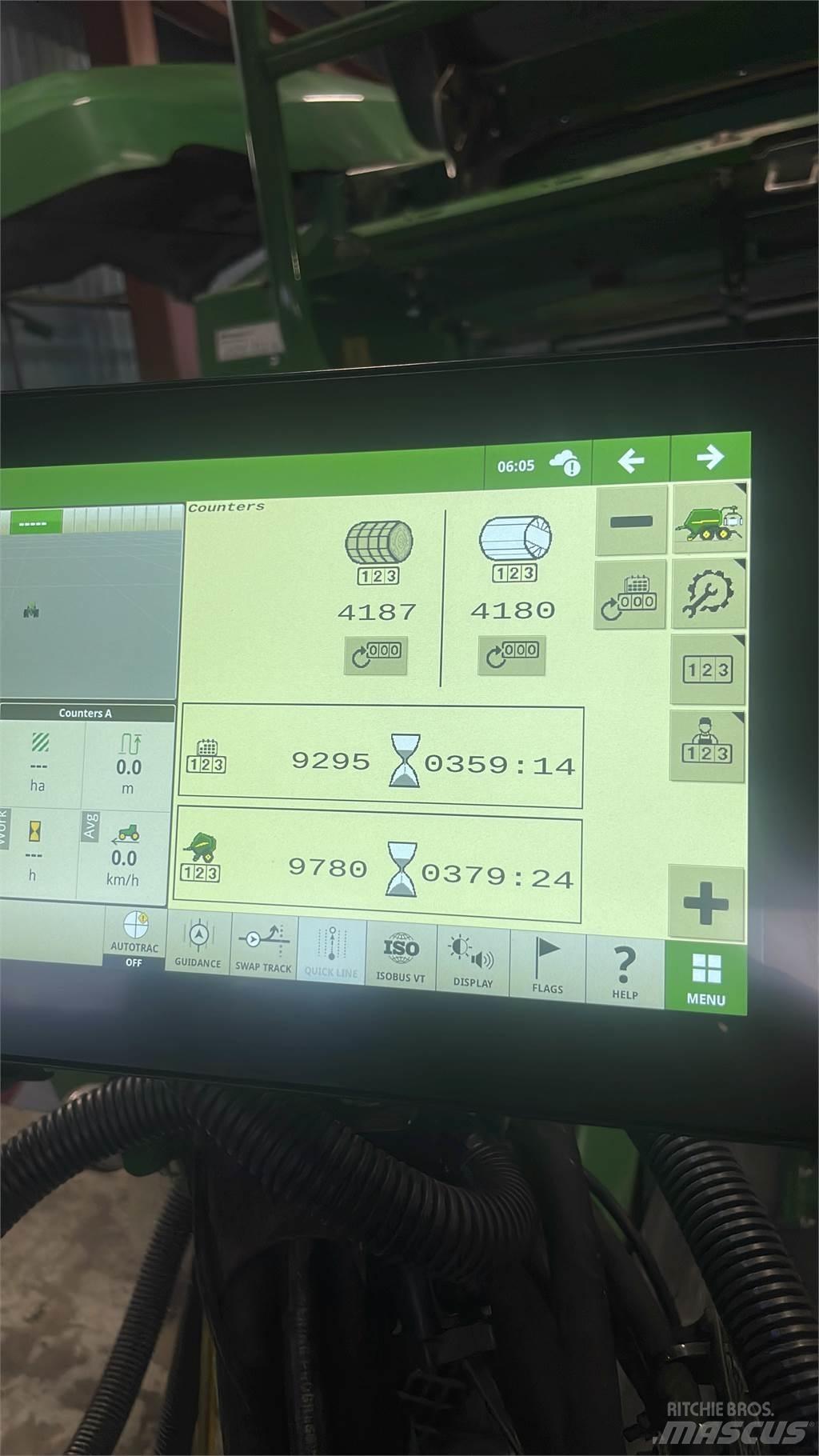 John Deere C441R boggie Otros equipos usados para la recolección de forraje