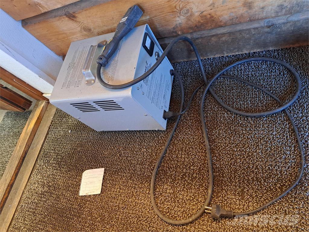 John Deere TE Gator Tractores corta-césped