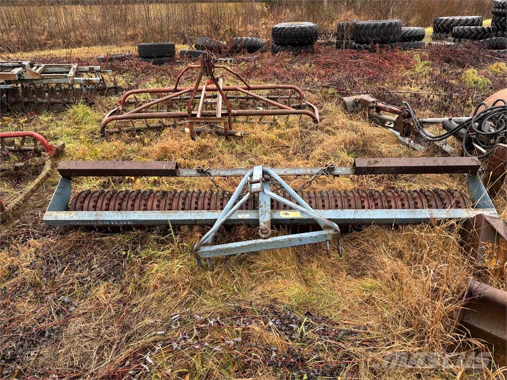 Kongskilde Vält Otras máquinas y aperos de labranza