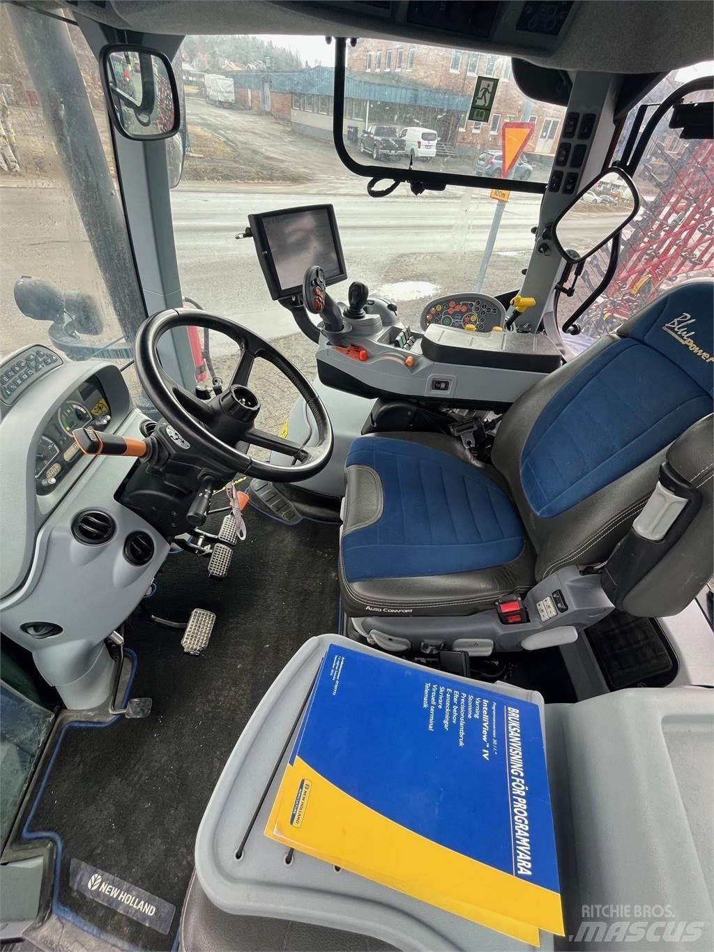 New Holland T7.225 Tractores