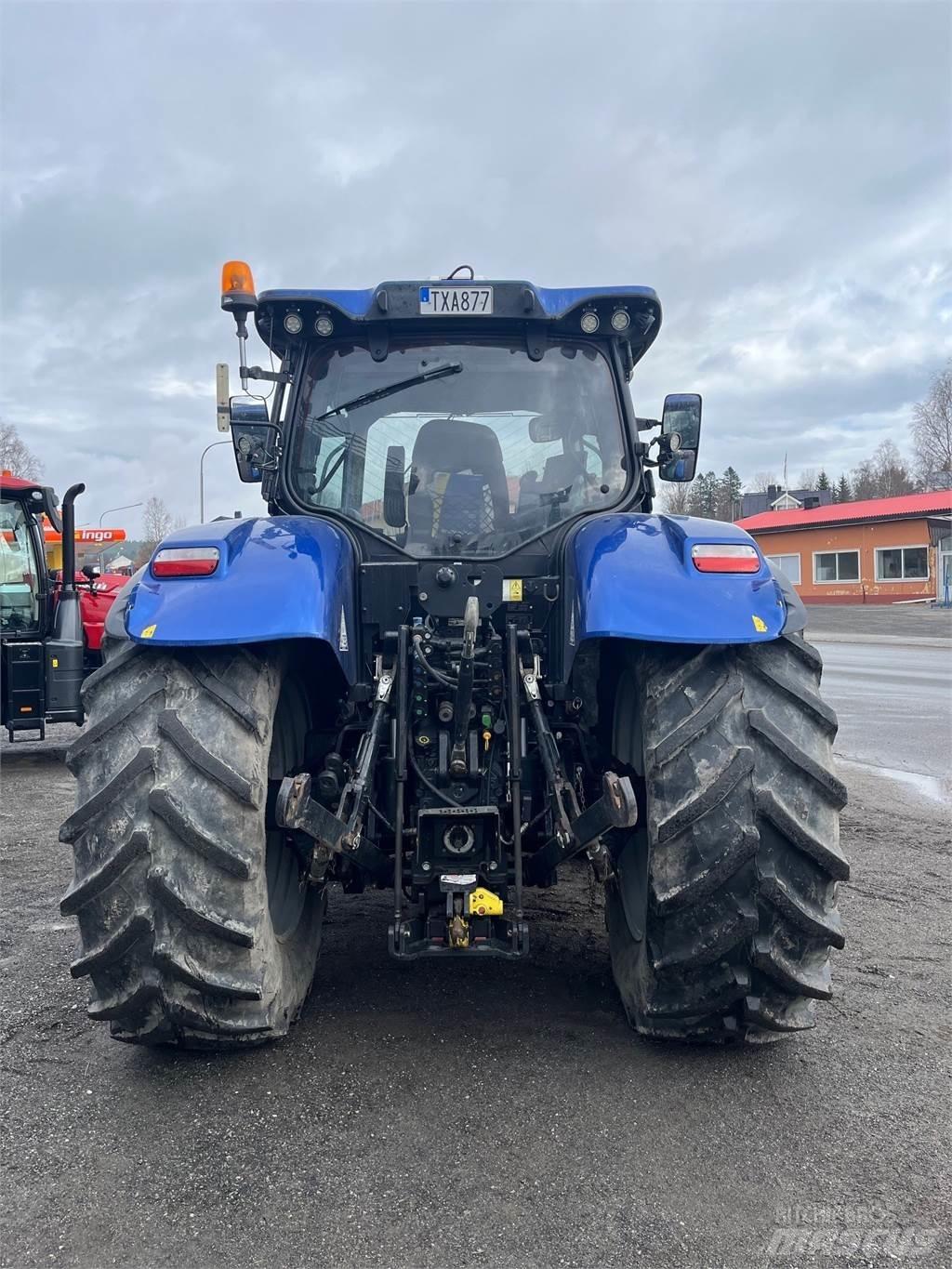 New Holland T7.225 Tractores