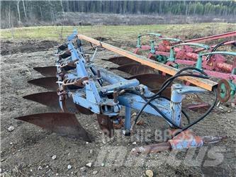 Överum 4-Skärig plog Arados reversibles suspendidos