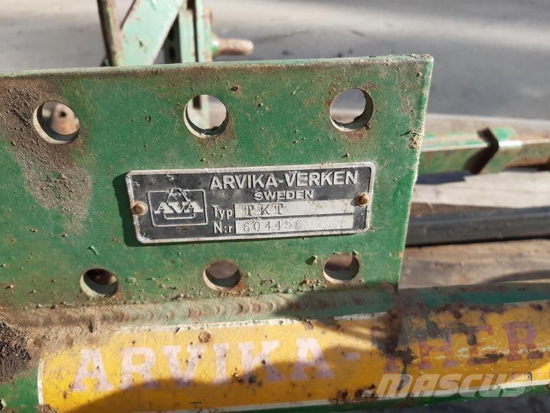  SLÅTTERBALK AVA ARVIKA Segadoras y cortadoras de hojas para pastos