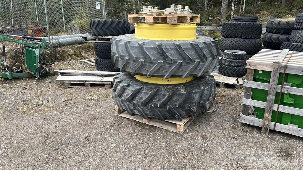 Trelleborg 520/85R42 Neumáticos, ruedas y llantas