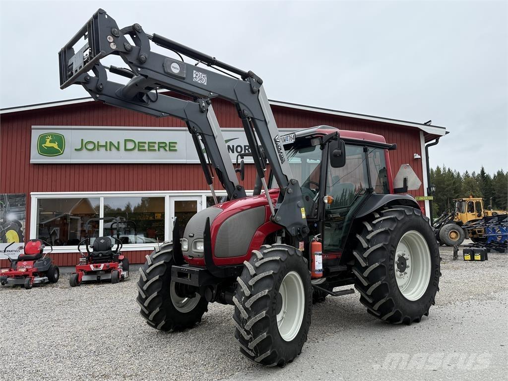 Valtra A75 Tractores