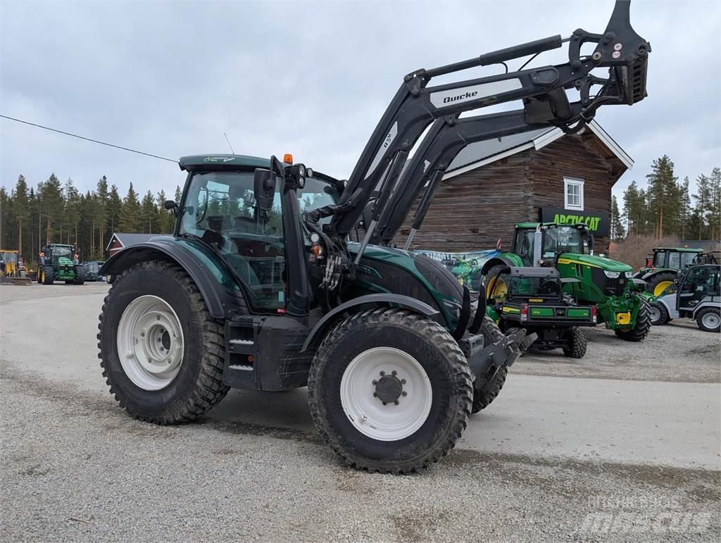 Valtra N154E Twintrac Tractores