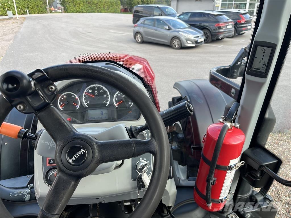 Valtra N174 Tractores