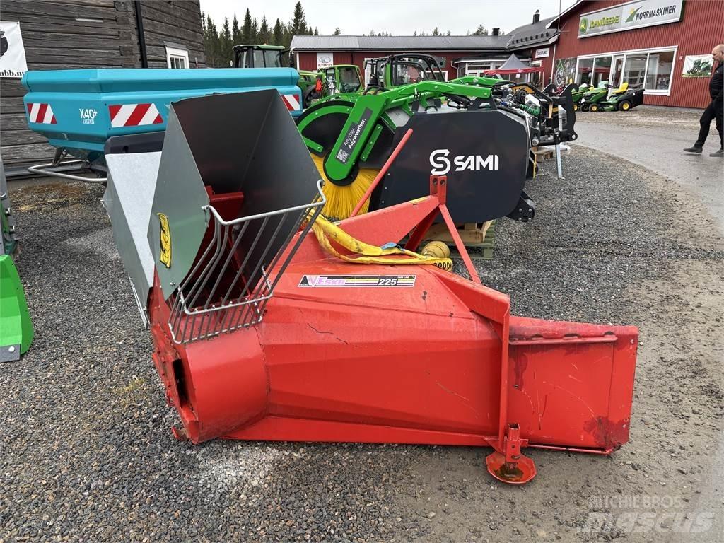  Vesko 225 Snöslunga Otros equipos para carreteras y quitanieves