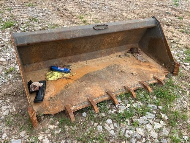  CID 72 Tooth Bucket Cucharones