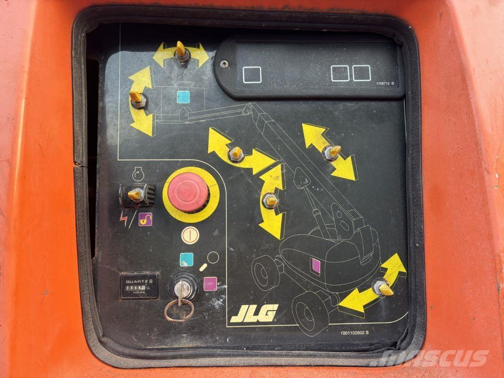 JLG 660 SJ Plataforma de trabajo articulada