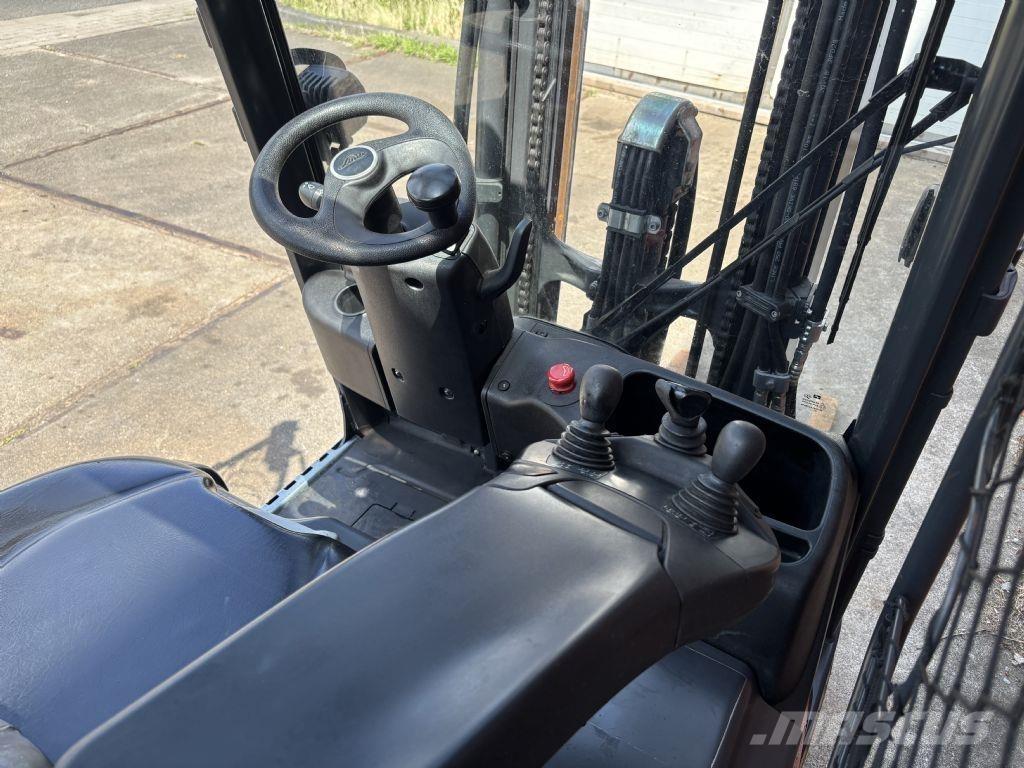 Linde E14-02 Carretillas de horquilla eléctrica