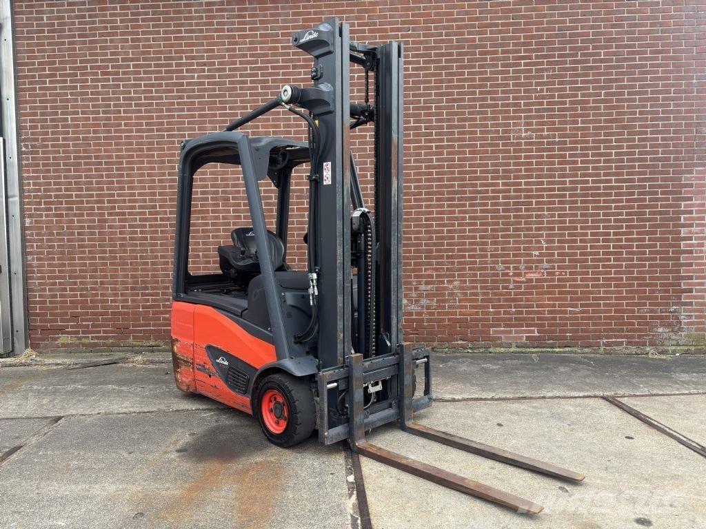 Linde E15-02 Carretillas de horquilla eléctrica