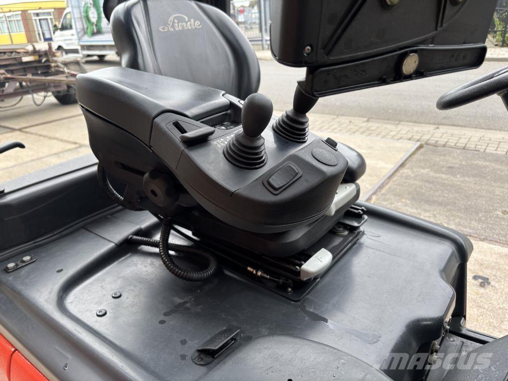 Linde E18PH-02 Carretillas de horquilla eléctrica