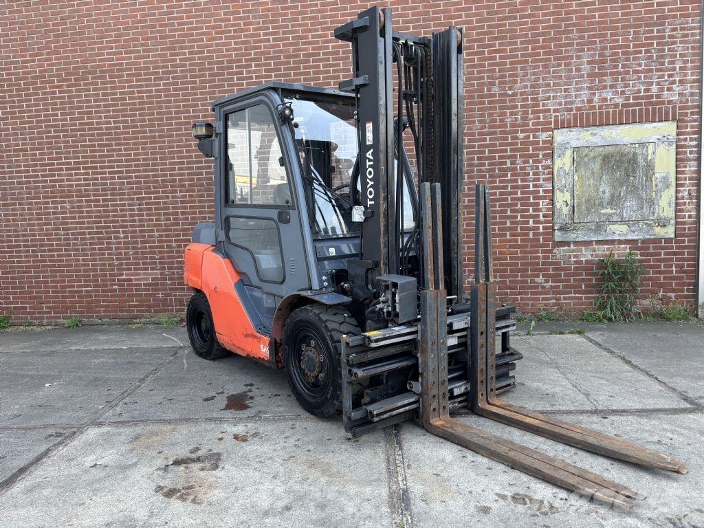 Toyota 40- 8FD40N Carretillas diesel