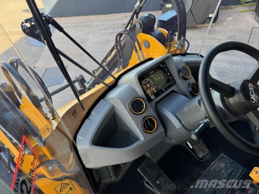JCB 419S Tractores