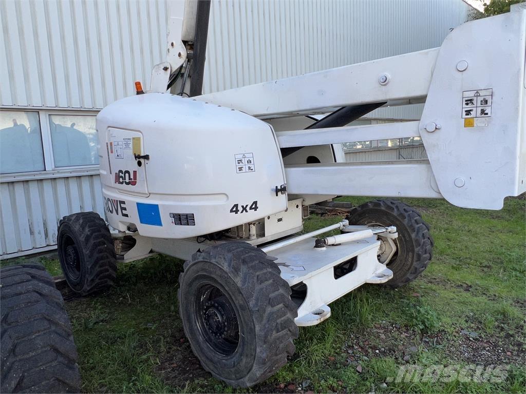 Grove A 60 J Plataforma de trabajo articulada