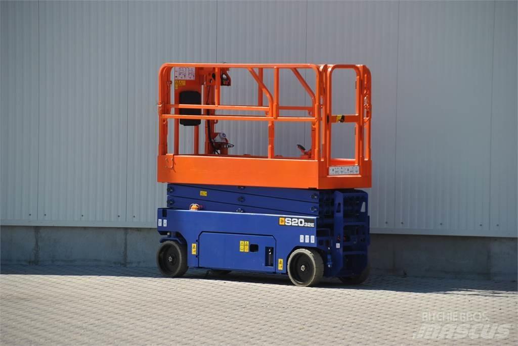 JCB S2032E Plataformas tijera