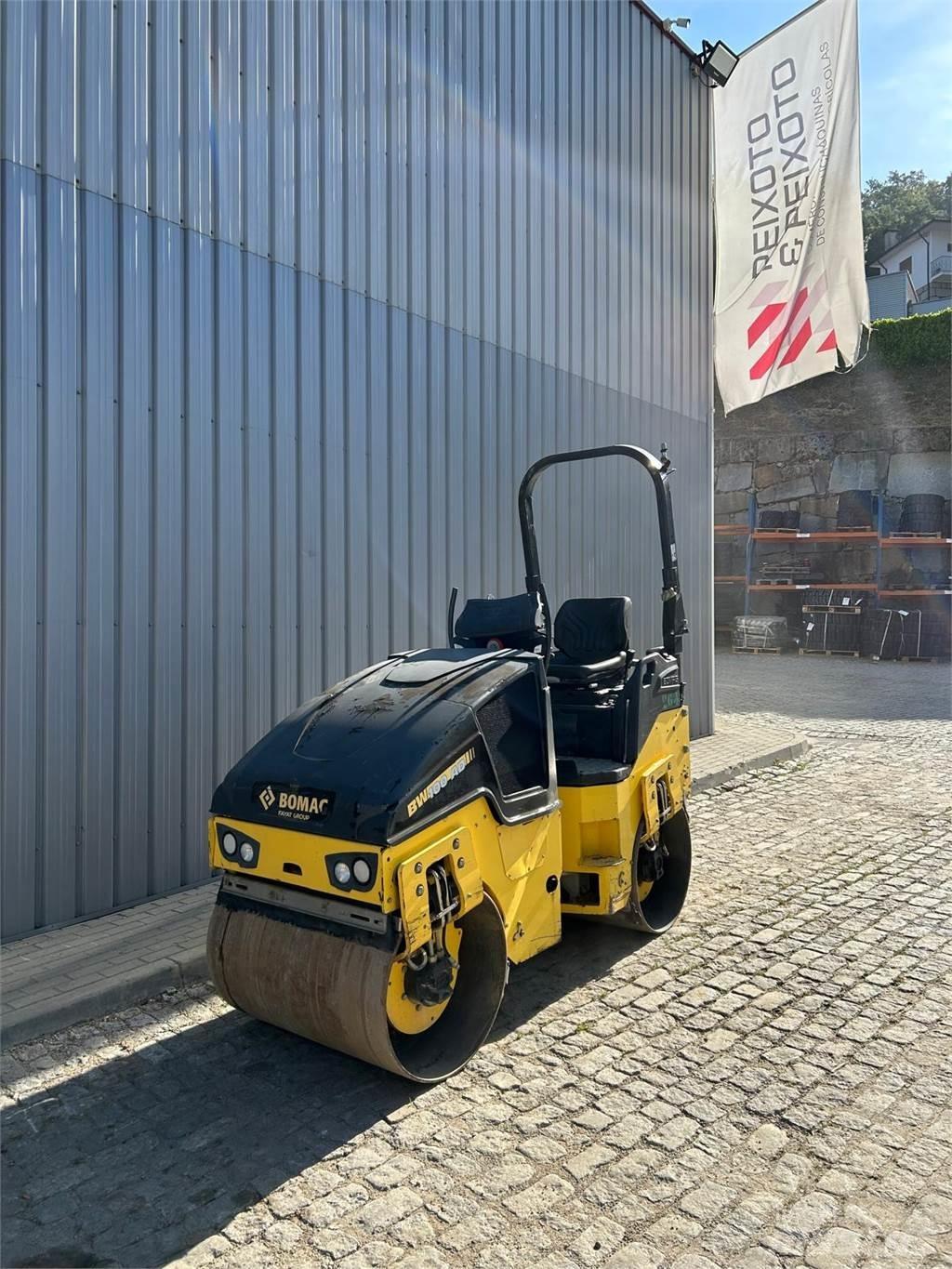 Bomag BW100AD-5 Rodillos de doble tambor