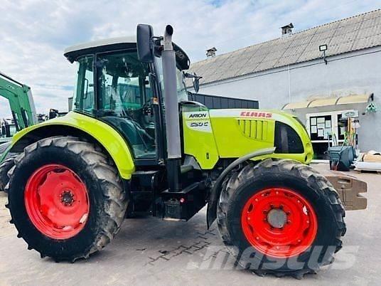 CLAAS ARION 620 C Tractores
