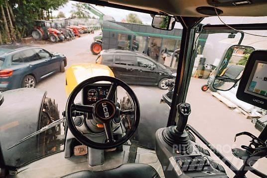 JCB FASTRAC 4220 Tractores