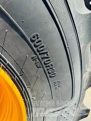 JCB FASTRAC 4220 Tractores