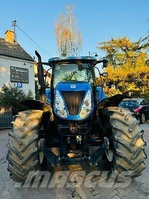 New Holland T7030 Tractores