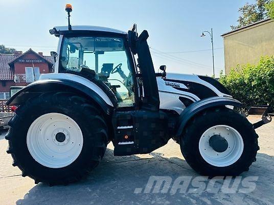 Valtra T174 VERSU Tractores