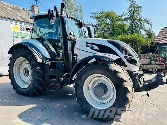 Valtra T254 Versu Tractores