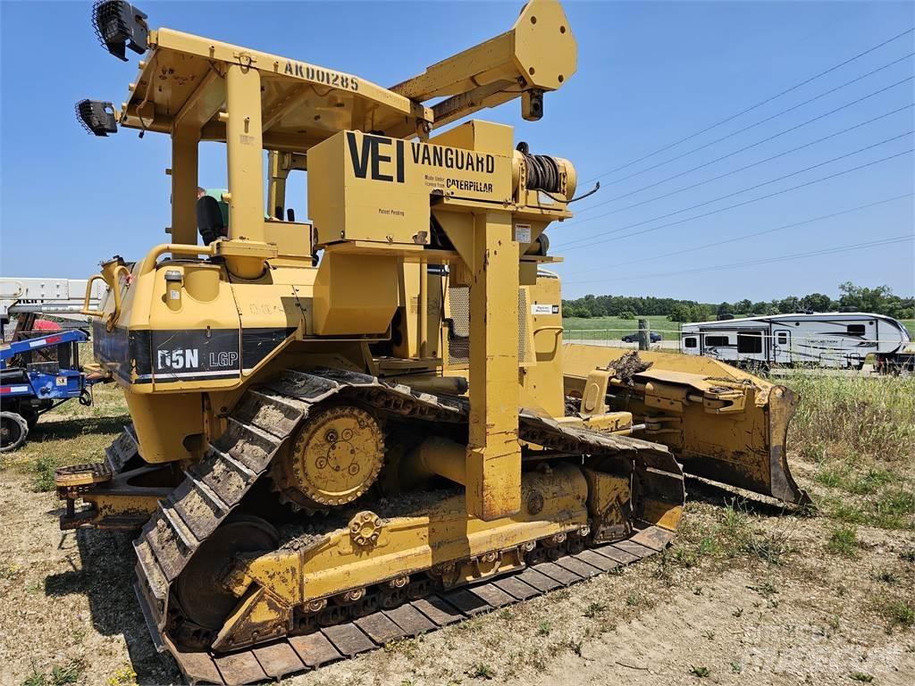 CAT D5N LGP Buldozer sobre oruga
