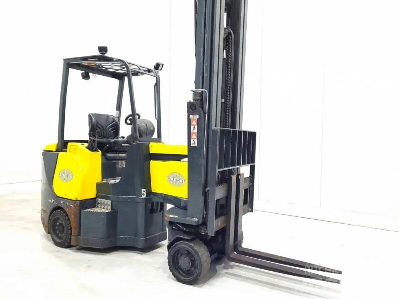 Aisle-Master 20SHE Carretilla para pasillo estrecho