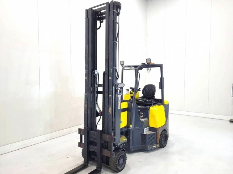 Aisle-Master 20SHE Carretilla para pasillo estrecho