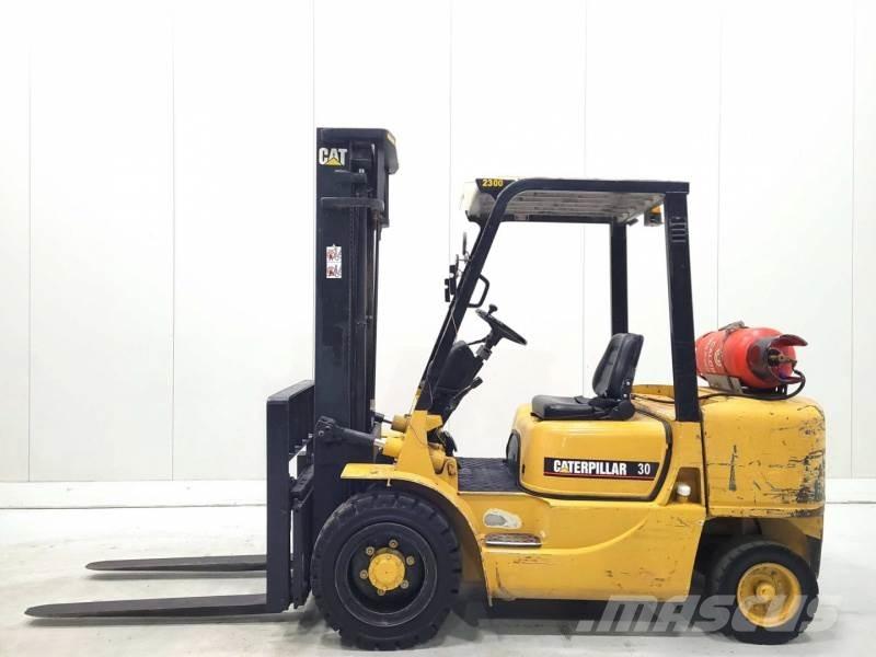 CAT GP30K Carretillas LPG