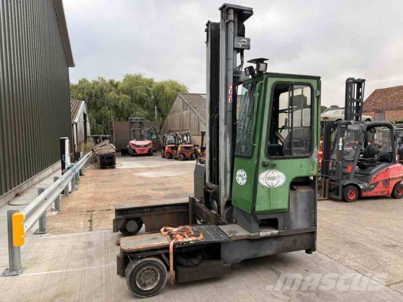 Combilift C4000 4 vías o cuatro caminos