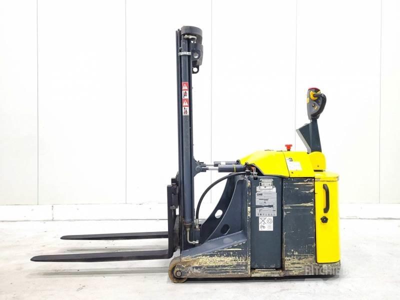 Combilift CS1500 Apiladores eléctricos autopropulsados