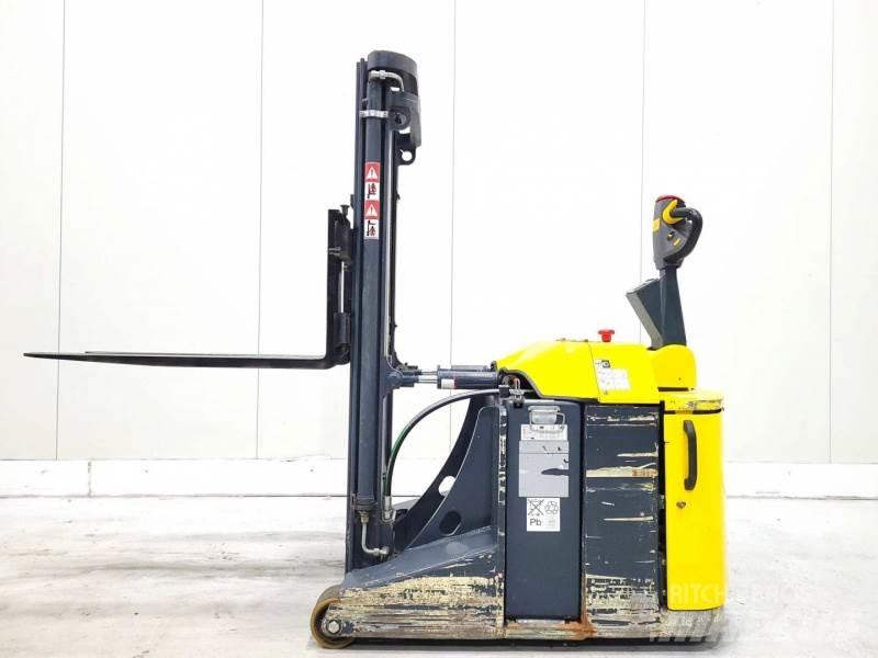 Combilift CS1500 Apiladores eléctricos autopropulsados