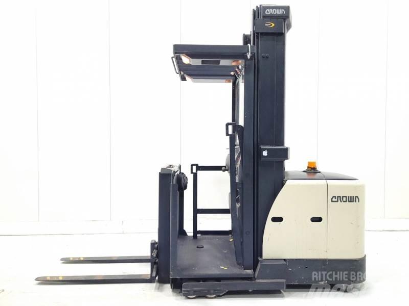 Crown SP3522-1.0 Recogepedidos de media altura