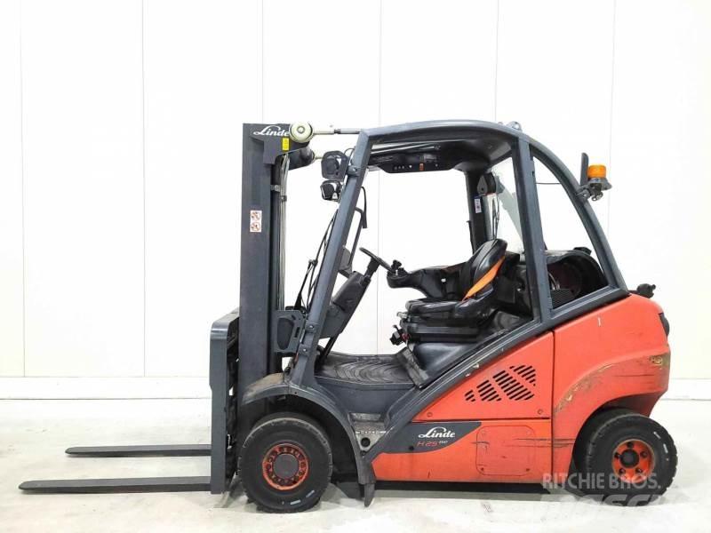Linde H25T-02 Carretillas LPG