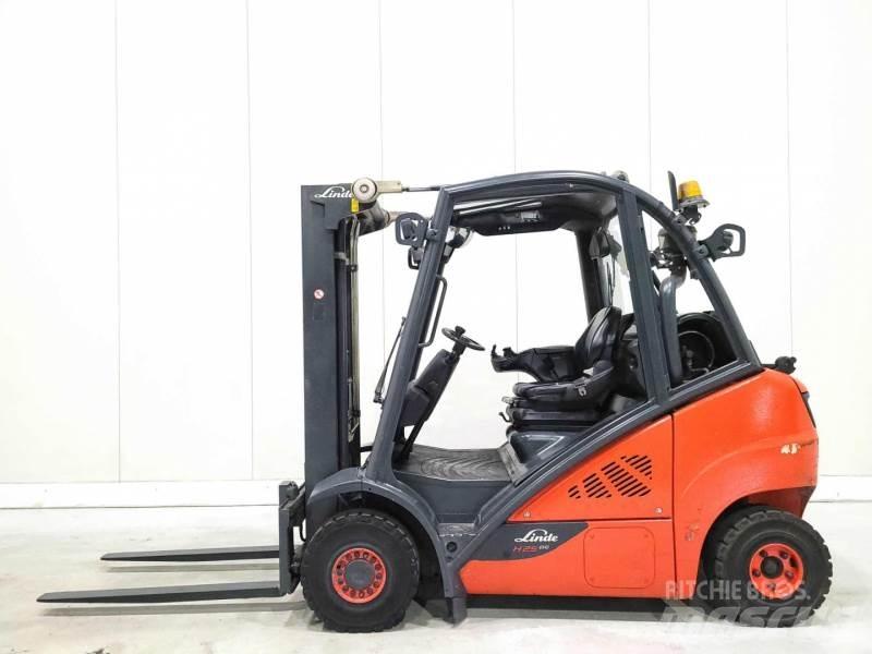 Linde H25T-02 Carretillas LPG