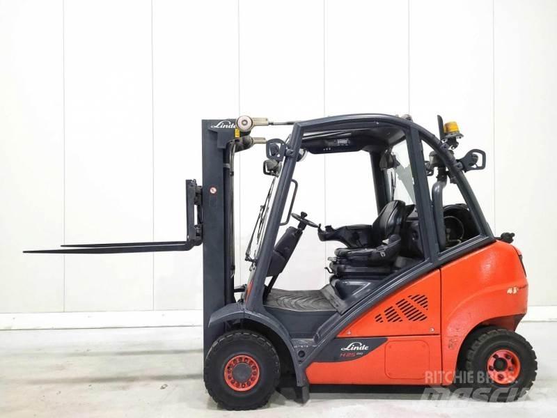 Linde H25T-02 Carretillas LPG