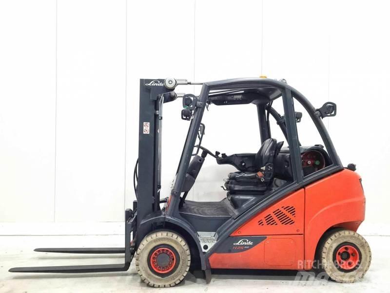 Linde H25T-02 Carretillas LPG