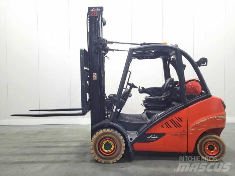 Linde H30T-02 393 Carretillas LPG