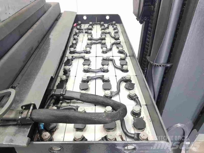 Linde R14HD-01 1120 Carretillas retráctiles